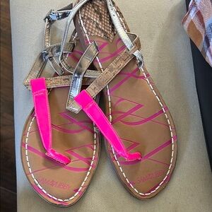 Sam &‎ Libby Pink and Brown Thong Sandals